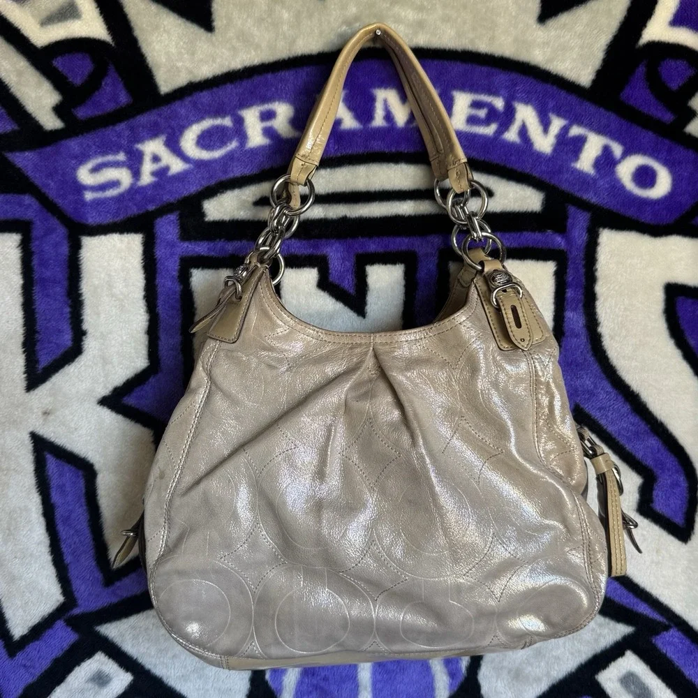 Coach Maggie Shimmer Hobo Champagne Gold 15727 Y2K Metallic Sateen Leather